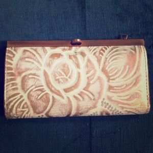 Pretty Girl Patricia Nash Wallet